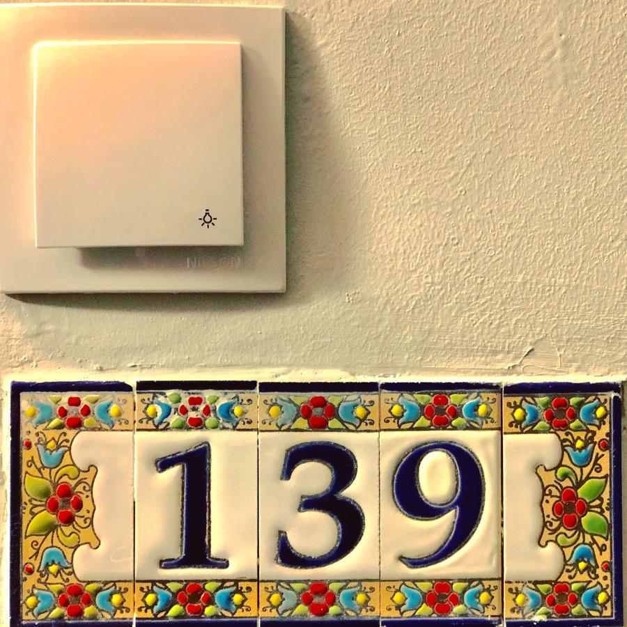 Апартаменты Flat 139 - Old Тбилиси Экстерьер фото